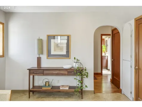 2266 Se Spruce Avenue Portland OR 97214
