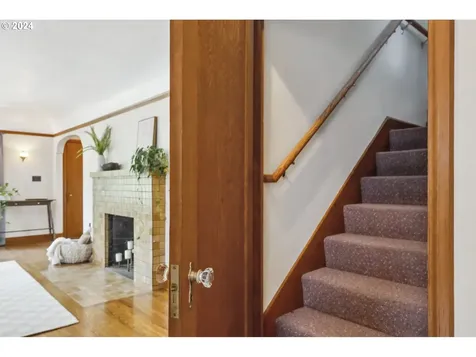 2266 Se Spruce Avenue Portland OR 97214