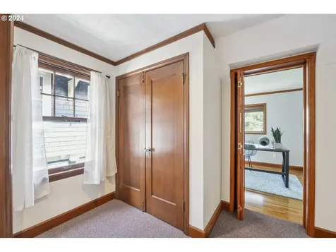 2266 Se Spruce Avenue Portland OR 97214