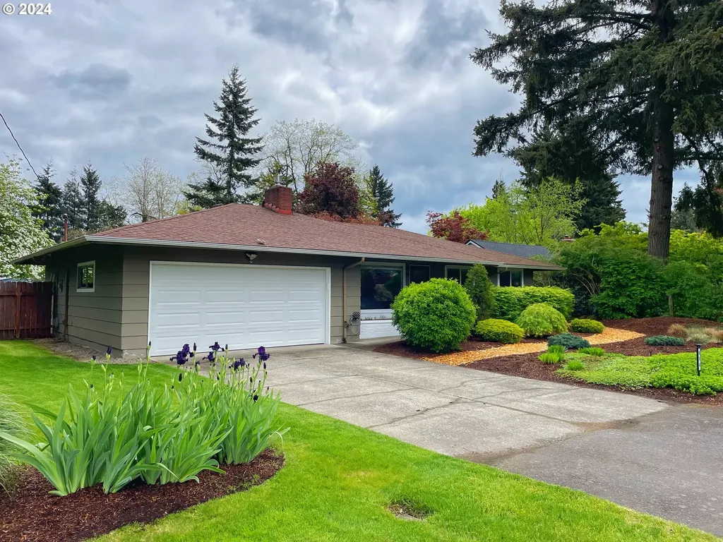 904 Ne 155th Avenue Portland OR 97230