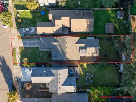 202 SE 34th Circle Troutdale OR 97060