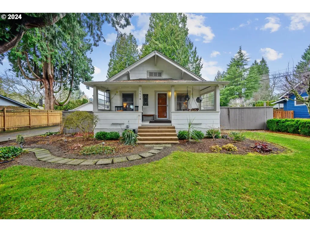 1718 16th Street West Linn OR 97068