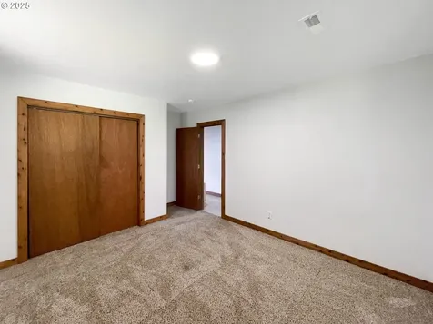 17225 Mountain Drive Brookings OR 97415