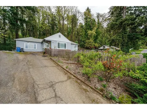 4824 E 5th Street Vancouver WA 98661