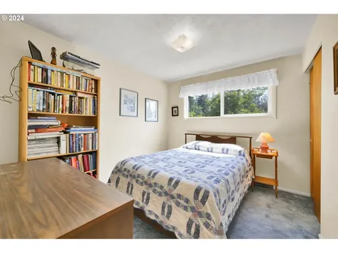 85578 Jasper Park Road Pleasant Hill OR 97455