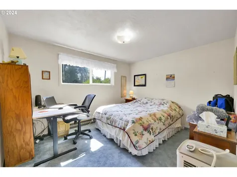 85578 Jasper Park Road Pleasant Hill OR 97455
