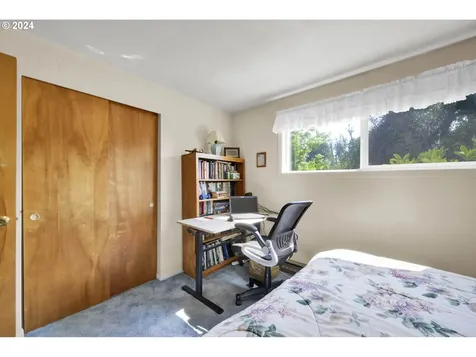85578 Jasper Park Road Pleasant Hill OR 97455