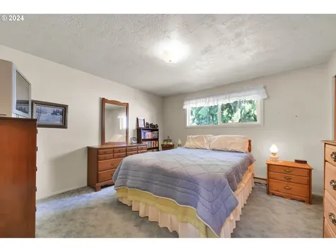 85578 Jasper Park Road Pleasant Hill OR 97455