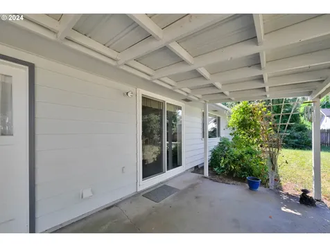 85578 Jasper Park Road Pleasant Hill OR 97455