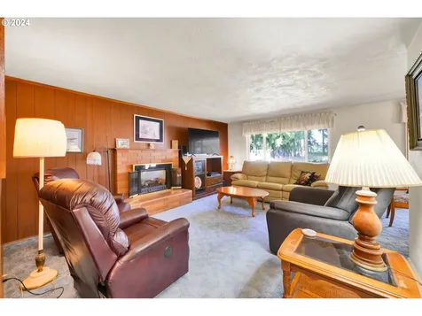 85578 Jasper Park Road Pleasant Hill OR 97455