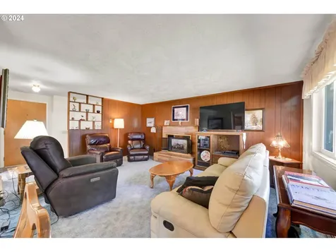85578 Jasper Park Road Pleasant Hill OR 97455