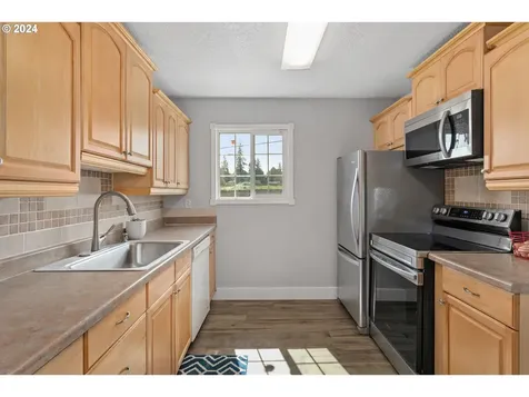 18200 S Christine Court Oregon City OR 97045