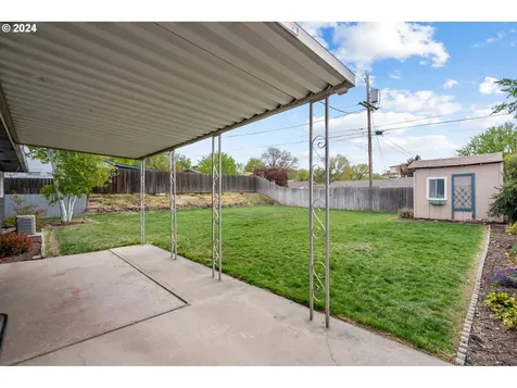 3212 Sw Isaac Avenue Pendleton OR 97801