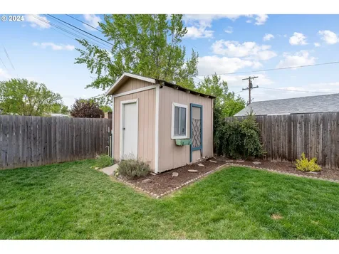 3212 Sw Isaac Avenue Pendleton OR 97801