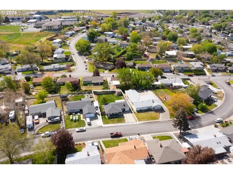 3212 Sw Isaac Avenue Pendleton OR 97801