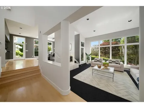 3708 Sw Shattuck Road Portland OR 97221