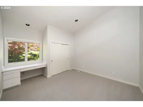 3708 Sw Shattuck Road Portland OR 97221