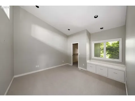 3708 Sw Shattuck Road Portland OR 97221