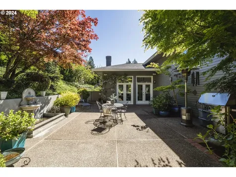 3708 Sw Shattuck Road Portland OR 97221