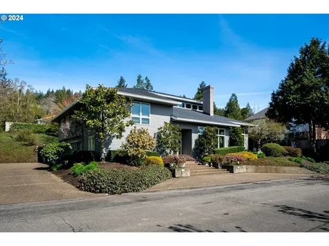 3708 Sw Shattuck Road Portland OR 97221