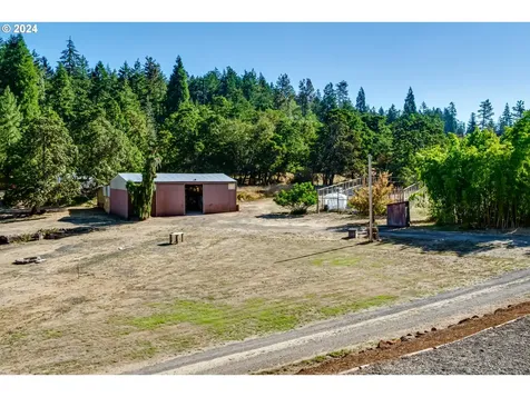 84846 S Willamette Street Eugene OR 97405