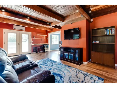 84846 S Willamette Street Eugene OR 97405