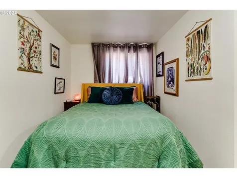 84846 S Willamette Street Eugene OR 97405