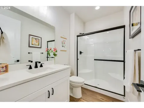 937 W Magnolia Loop Washougal WA 98671