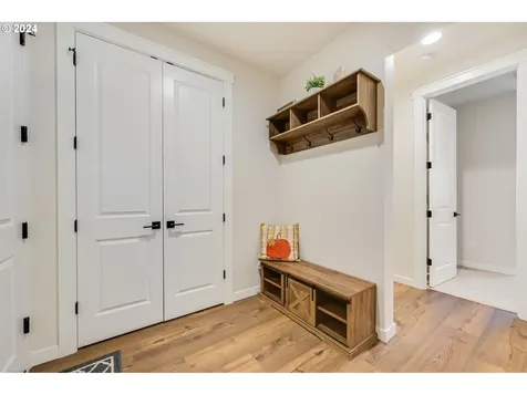 937 W Magnolia Loop Washougal WA 98671