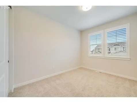 937 W Magnolia Loop Washougal WA 98671