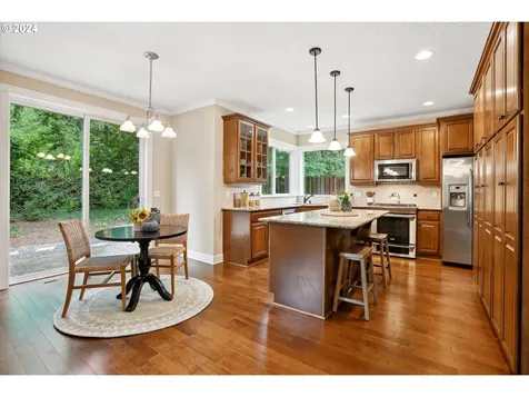9233 Sw 29th Avenue Portland OR 97219