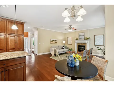 9233 Sw 29th Avenue Portland OR 97219