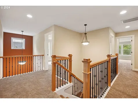 9233 Sw 29th Avenue Portland OR 97219