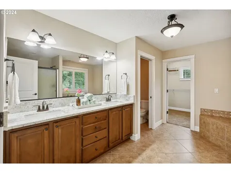 9233 Sw 29th Avenue Portland OR 97219