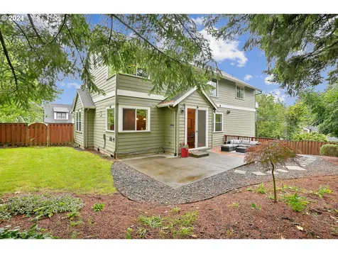 9233 Sw 29th Avenue Portland OR 97219