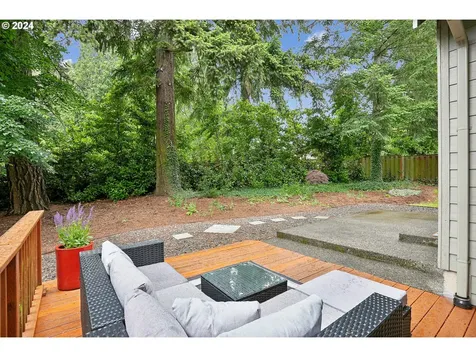 9233 Sw 29th Avenue Portland OR 97219