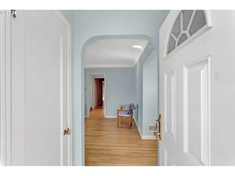 7403 N Mckenna Avenue Portland OR 97203