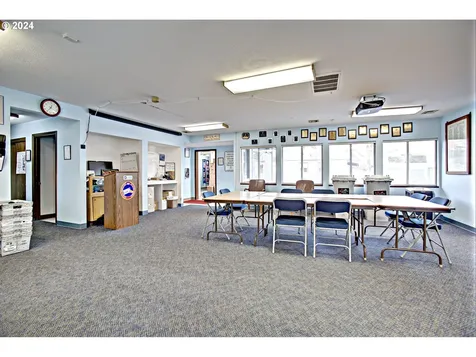 5265 NE 42nd Avenue Portland OR 97218