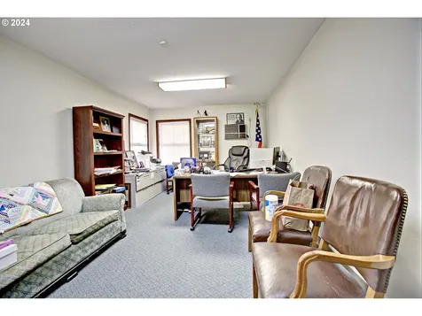 5265 NE 42nd Avenue Portland OR 97218