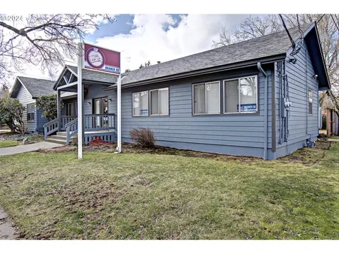 5265 NE 42nd Avenue Portland OR 97218