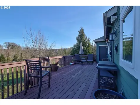 800 E Buttercup Street Yamhill OR 97148