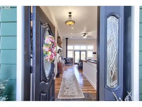 800 E Buttercup Street Yamhill OR 97148