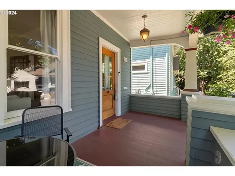 3442 SE Morrison Street Portland OR 97214