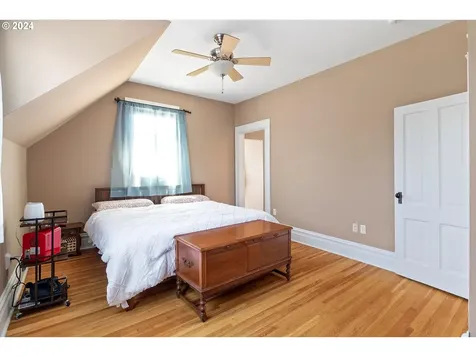 3442 SE Morrison Street Portland OR 97214