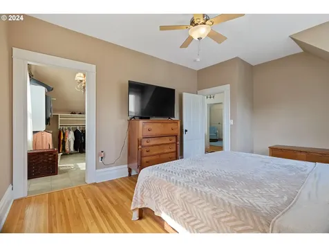 3442 SE Morrison Street Portland OR 97214