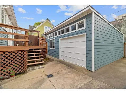 3442 SE Morrison Street Portland OR 97214