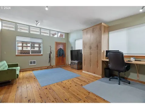 3442 SE Morrison Street Portland OR 97214