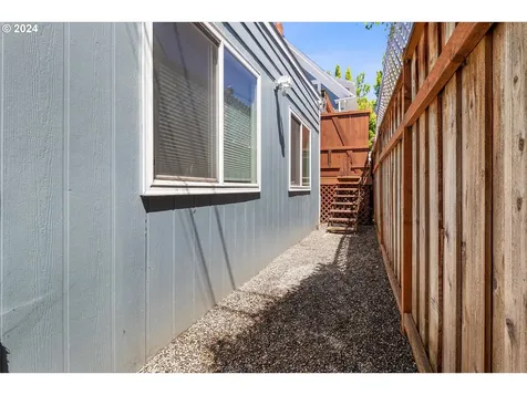 3442 SE Morrison Street Portland OR 97214