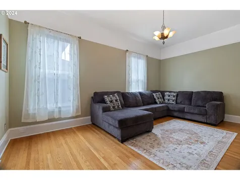 3442 SE Morrison Street Portland OR 97214