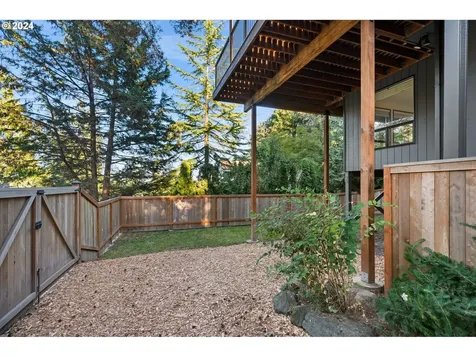 11602 Sw 41st Avenue Portland OR 97219